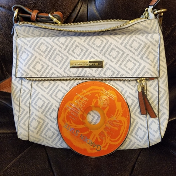 Liz Claiborne grey and white crossbody - Picture 3 of 3
